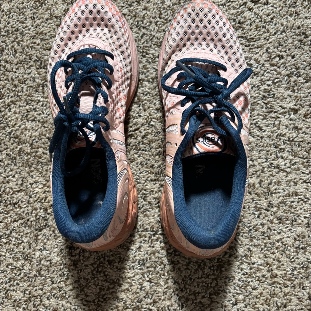 Women’s ASICS Noosa FF2 Women's Running Shoes size 8.5